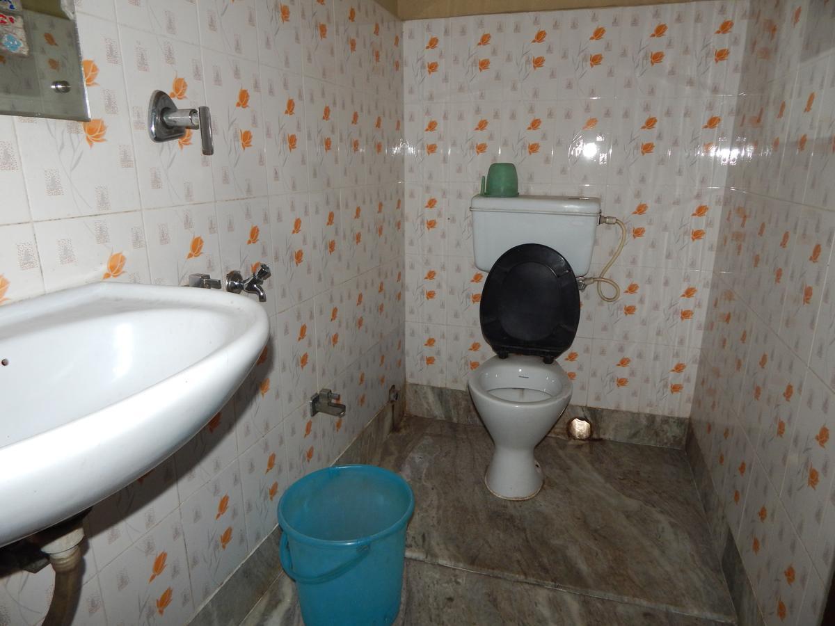 Breeze Hotel Силигури Экстерьер фото